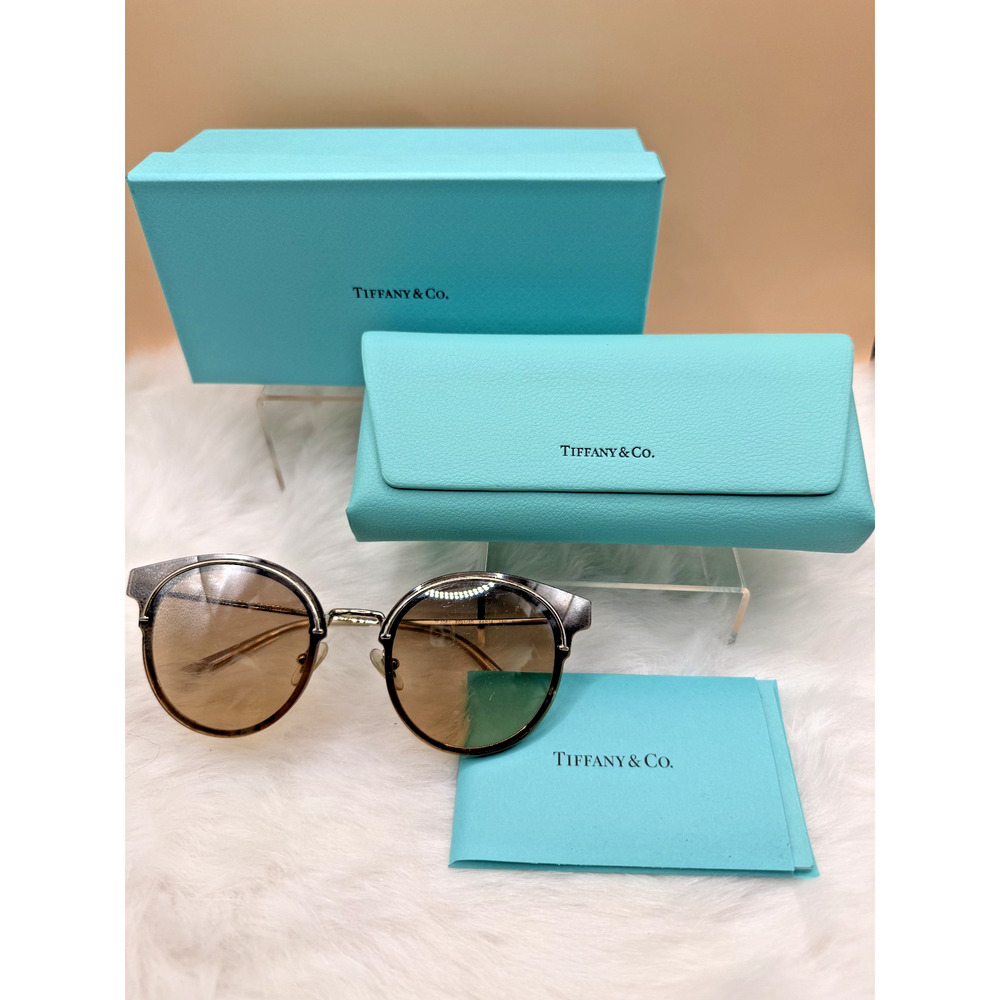 Tiffany & Co. TF3061 Women's Pale Gold Metal Frame Sunglasses W/Case and Box